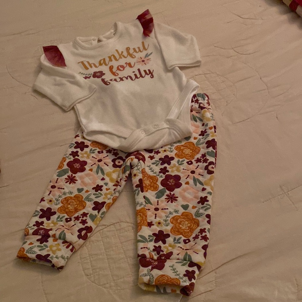 Baby girl 0-3 month fall outfit